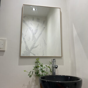 Espejo con Marco de Madera 45x60